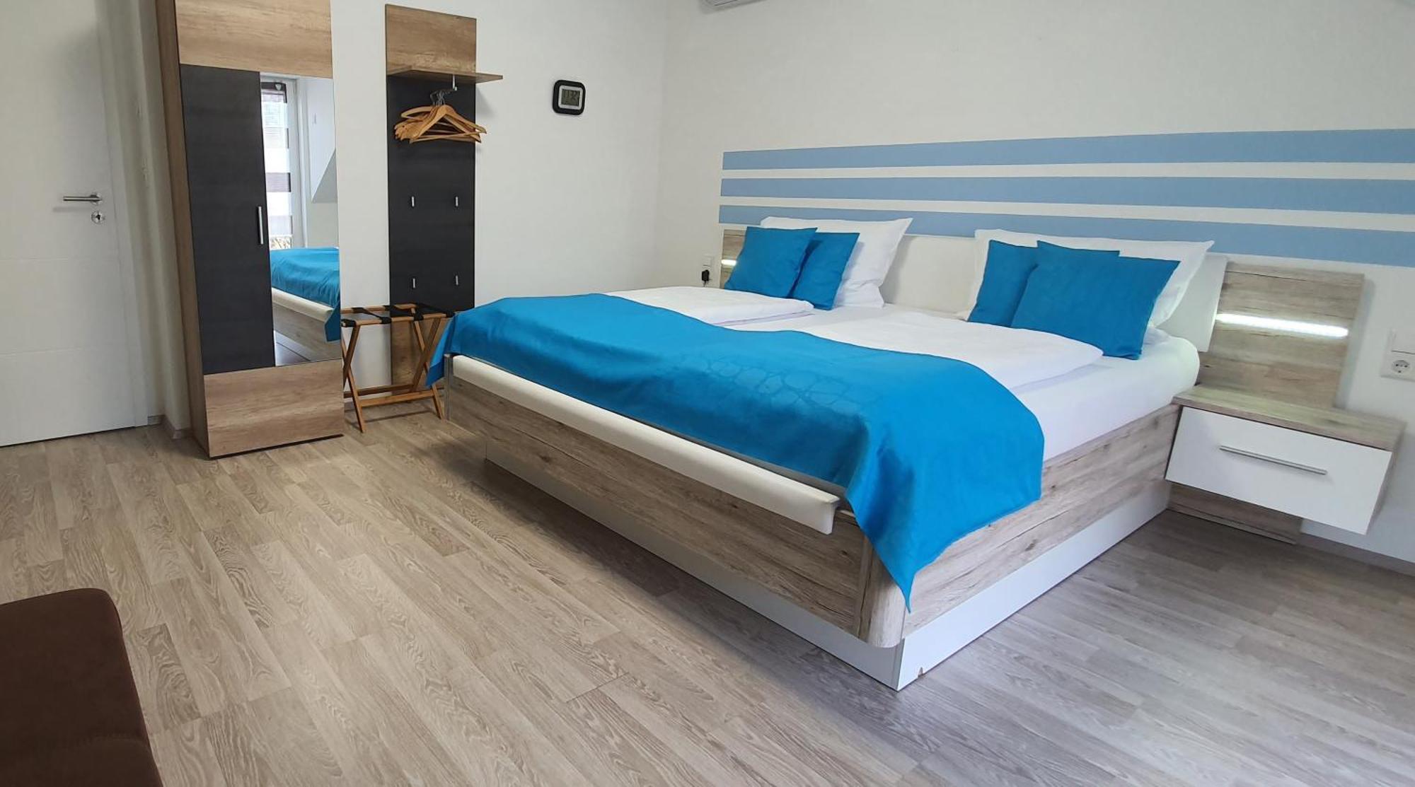 Kempf Apartments รูสท์ ภายนอก รูปภาพ